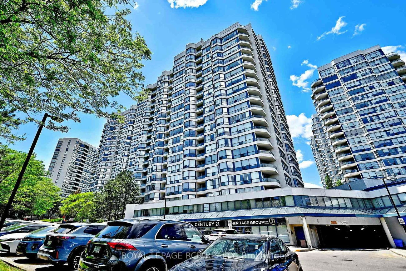 7300, Yonge, Crestwood-Springfarm-Yorkhill, Vaughan