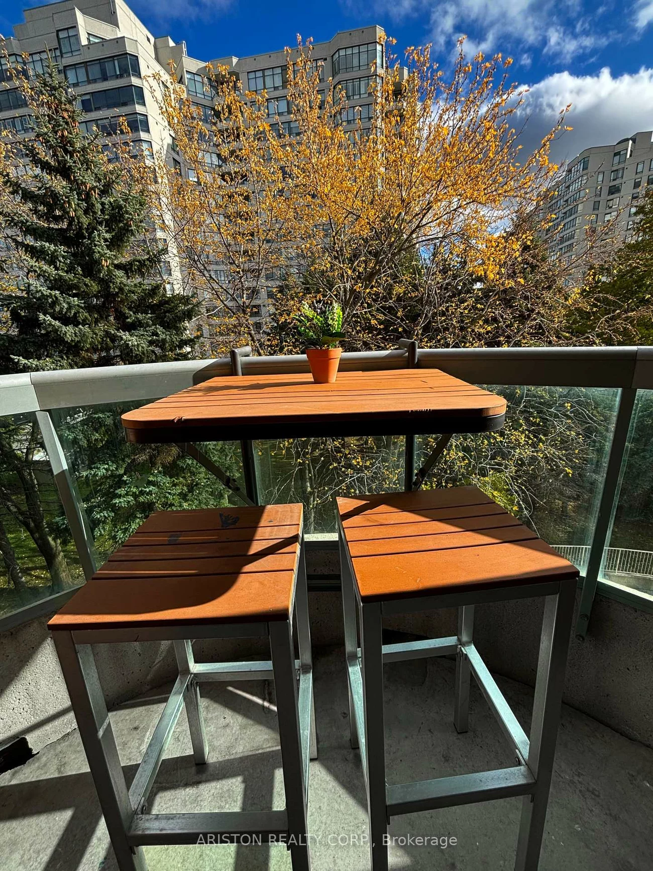 745, New Westminster, Brownridge, Vaughan