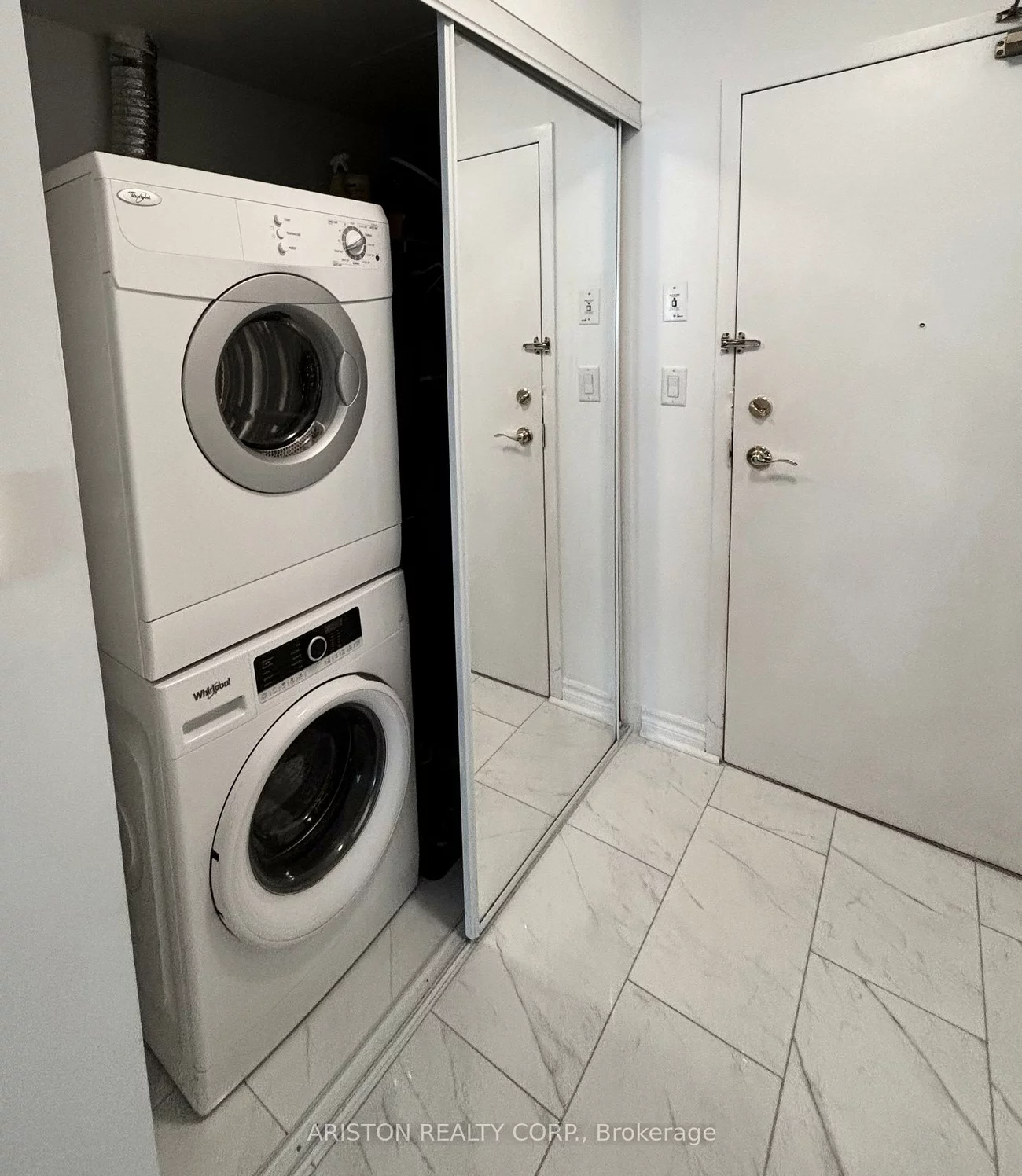 745, New Westminster, Brownridge, Vaughan