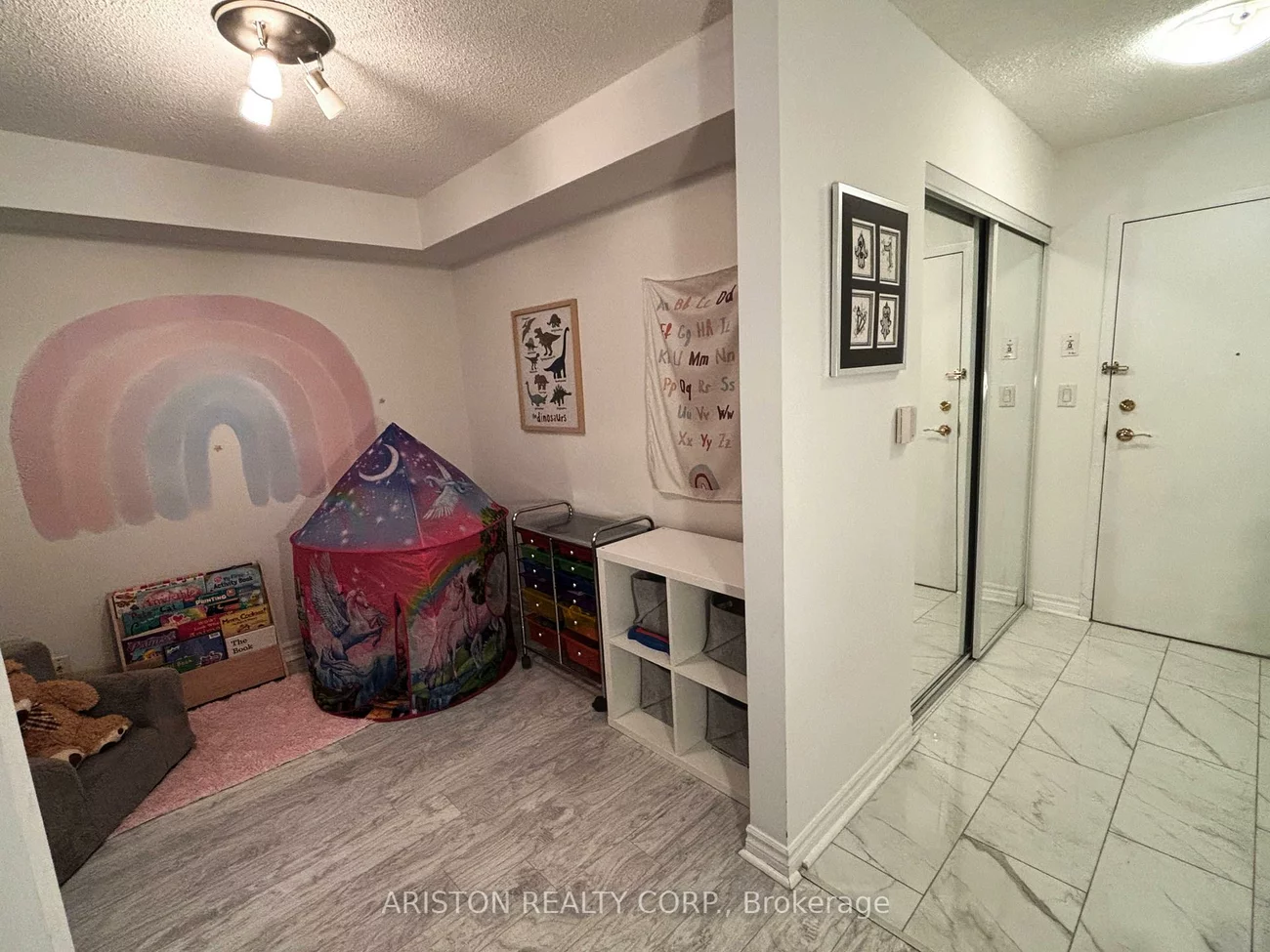 745, New Westminster, Brownridge, Vaughan