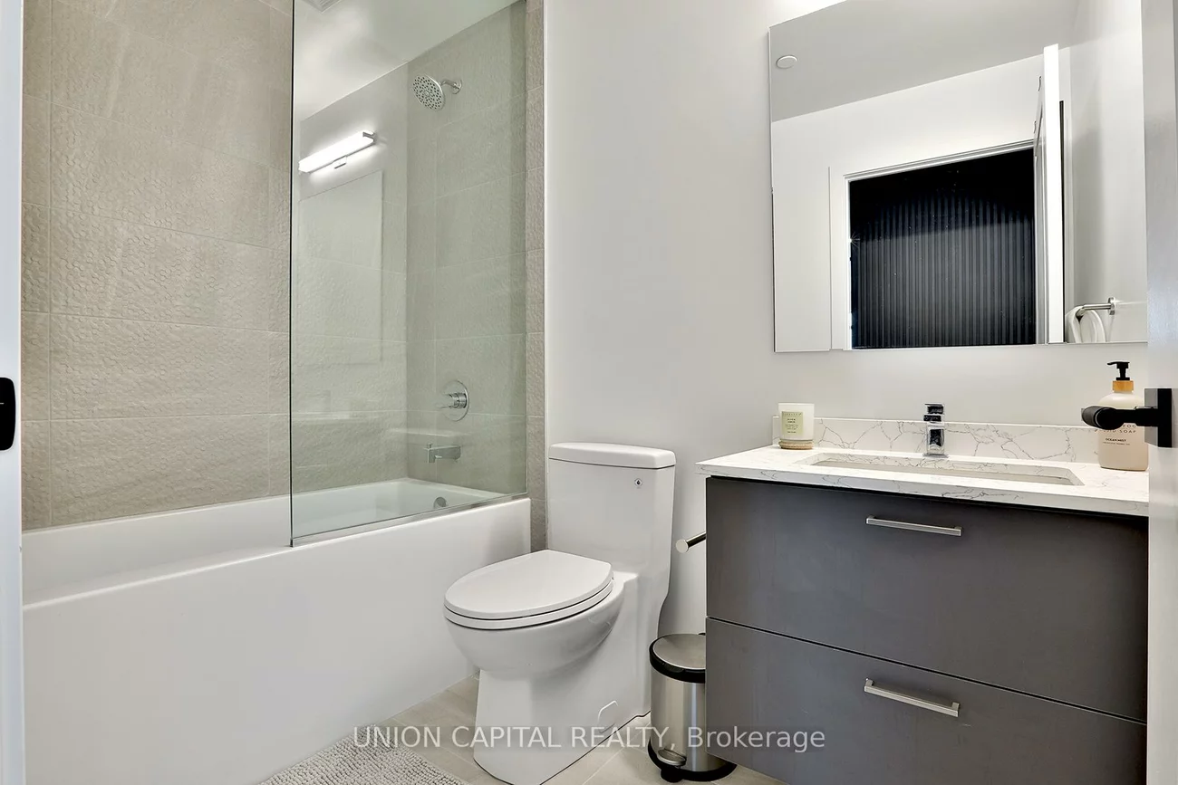 30, Upper Mall, Brownridge, Vaughan