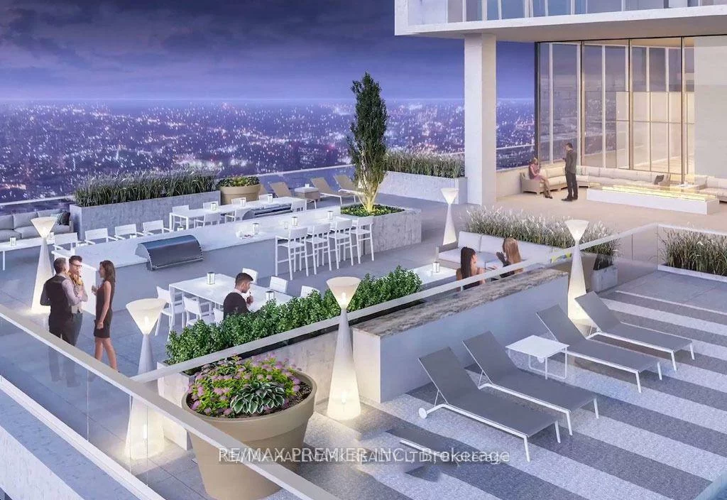 8960, Jane, Vellore Village, Vaughan