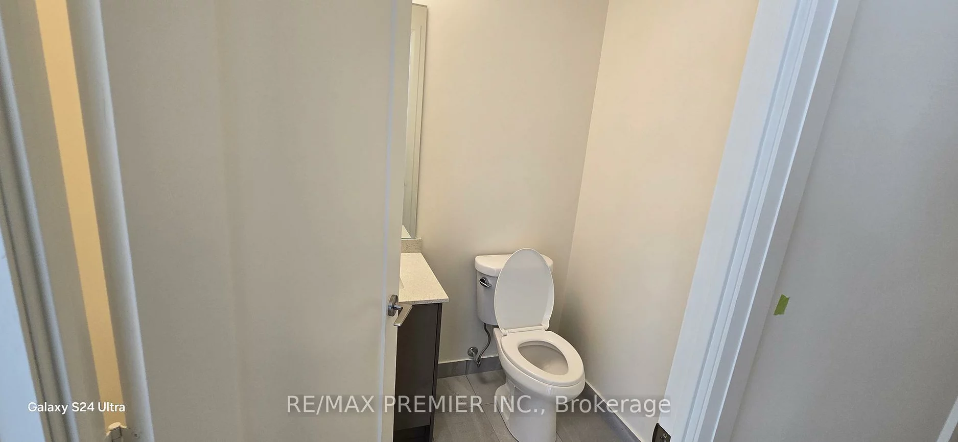 8960, Jane, Vellore Village, Vaughan