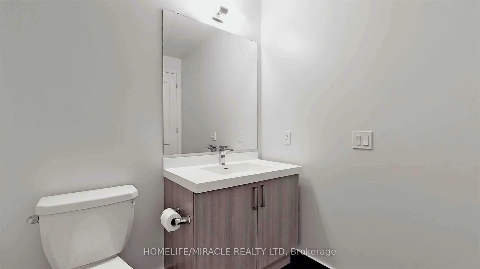 7895, Jane, Concord, Vaughan