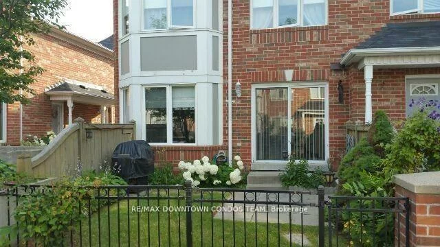18, Clark, Crestwood-Springfarm-Yorkhill, Vaughan