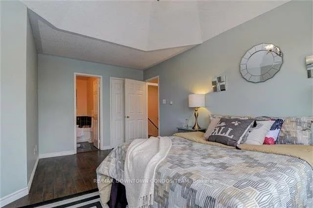 18, Clark, Crestwood-Springfarm-Yorkhill, Vaughan