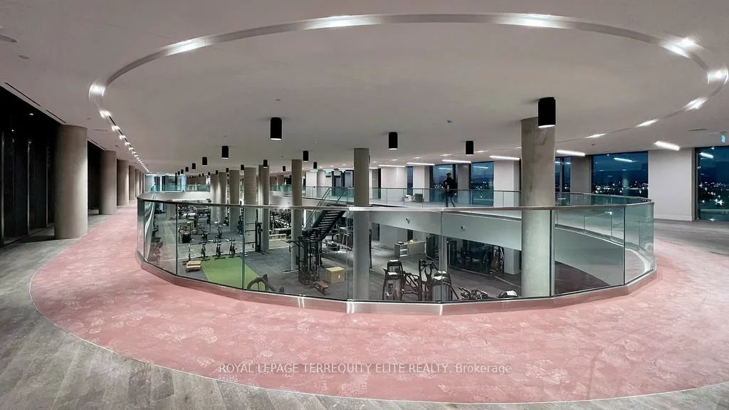 1000, Portage, Vaughan Corporate Centre, Vaughan