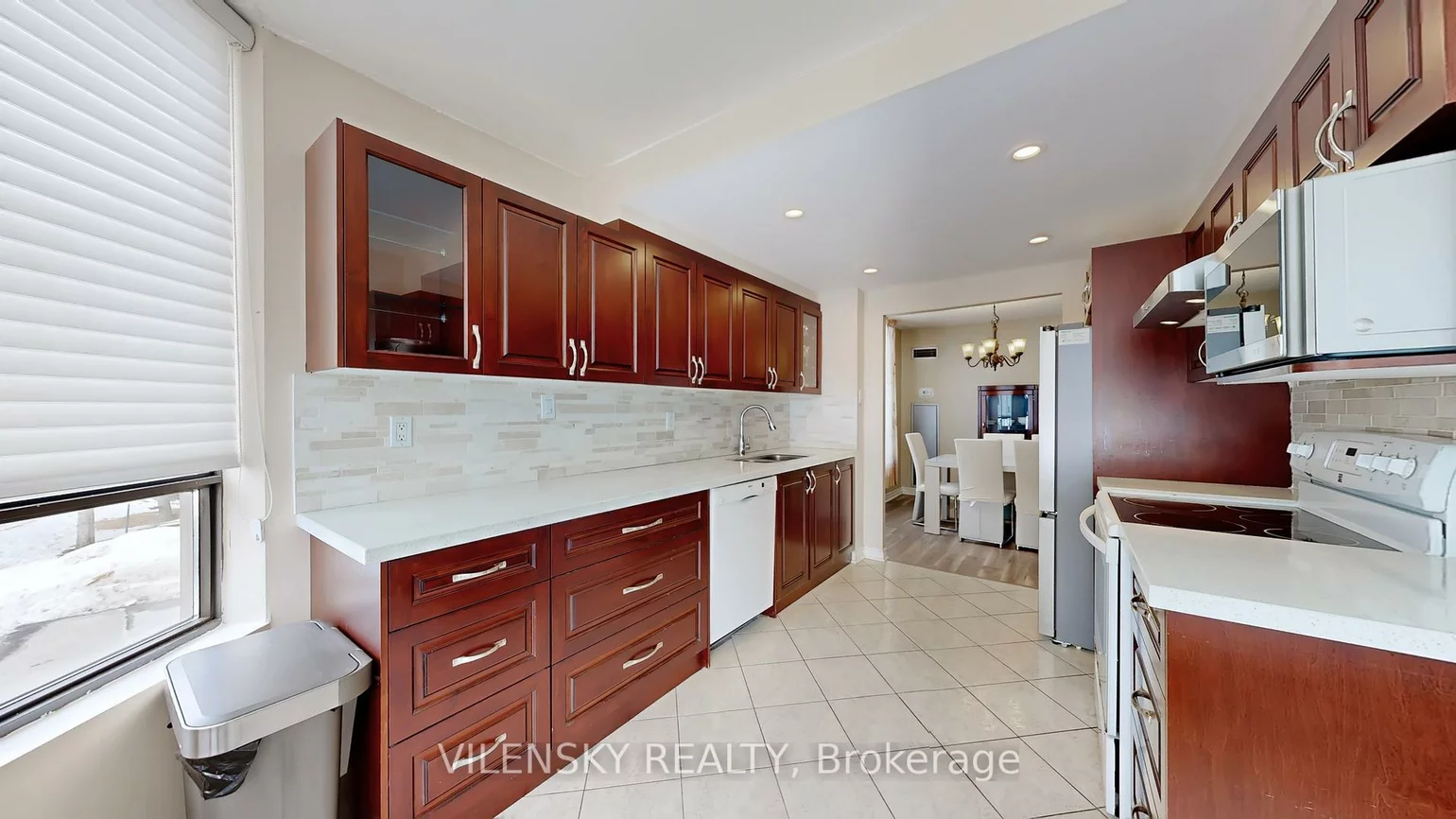 7460, Bathurst, Brownridge, Vaughan