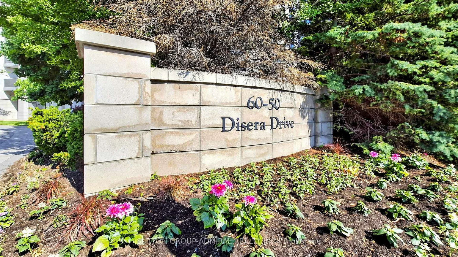 50, Disera, Beverley Glen, Vaughan