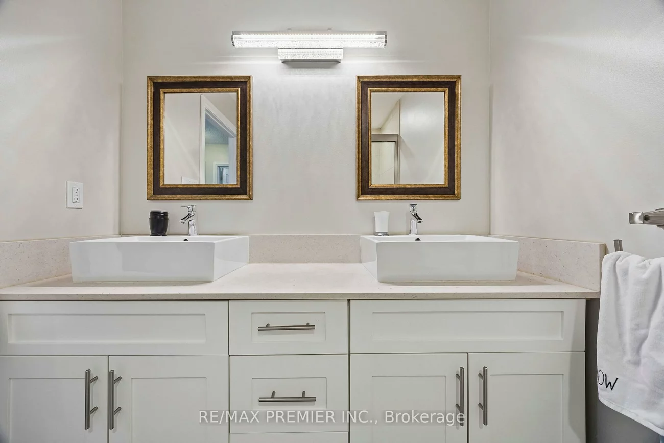100, Arbors, West Woodbridge, Vaughan