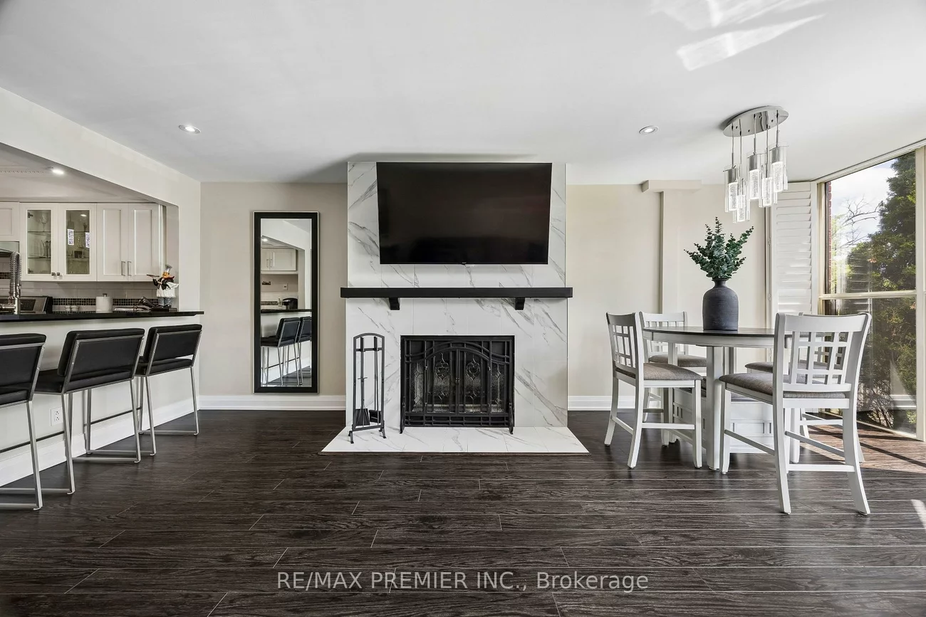 100, Arbors, West Woodbridge, Vaughan