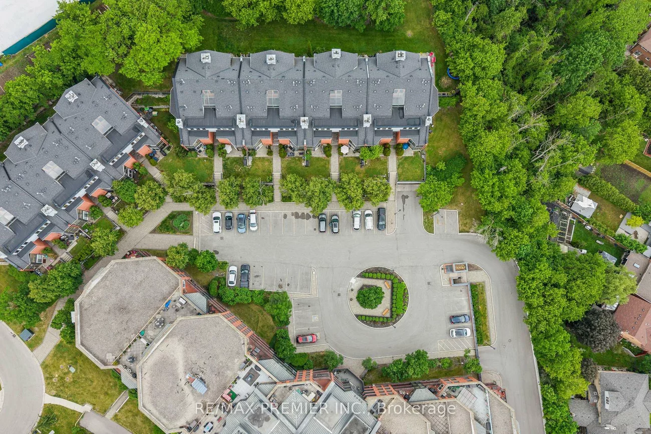 100, Arbors, West Woodbridge, Vaughan
