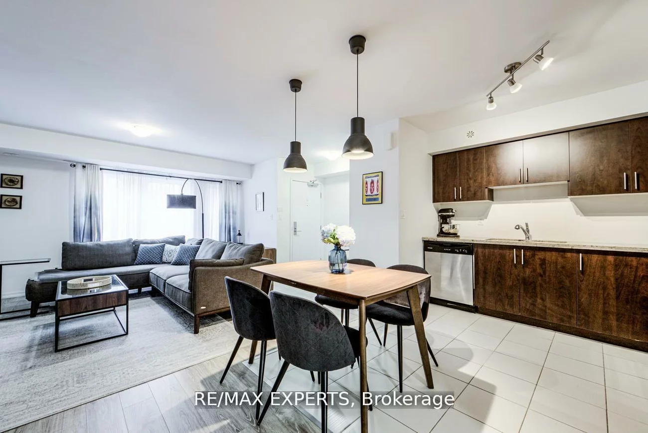 26, Bruce, East Woodbridge, Vaughan