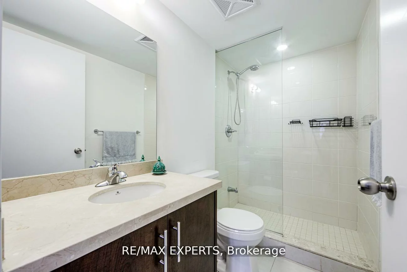 26, Bruce, East Woodbridge, Vaughan