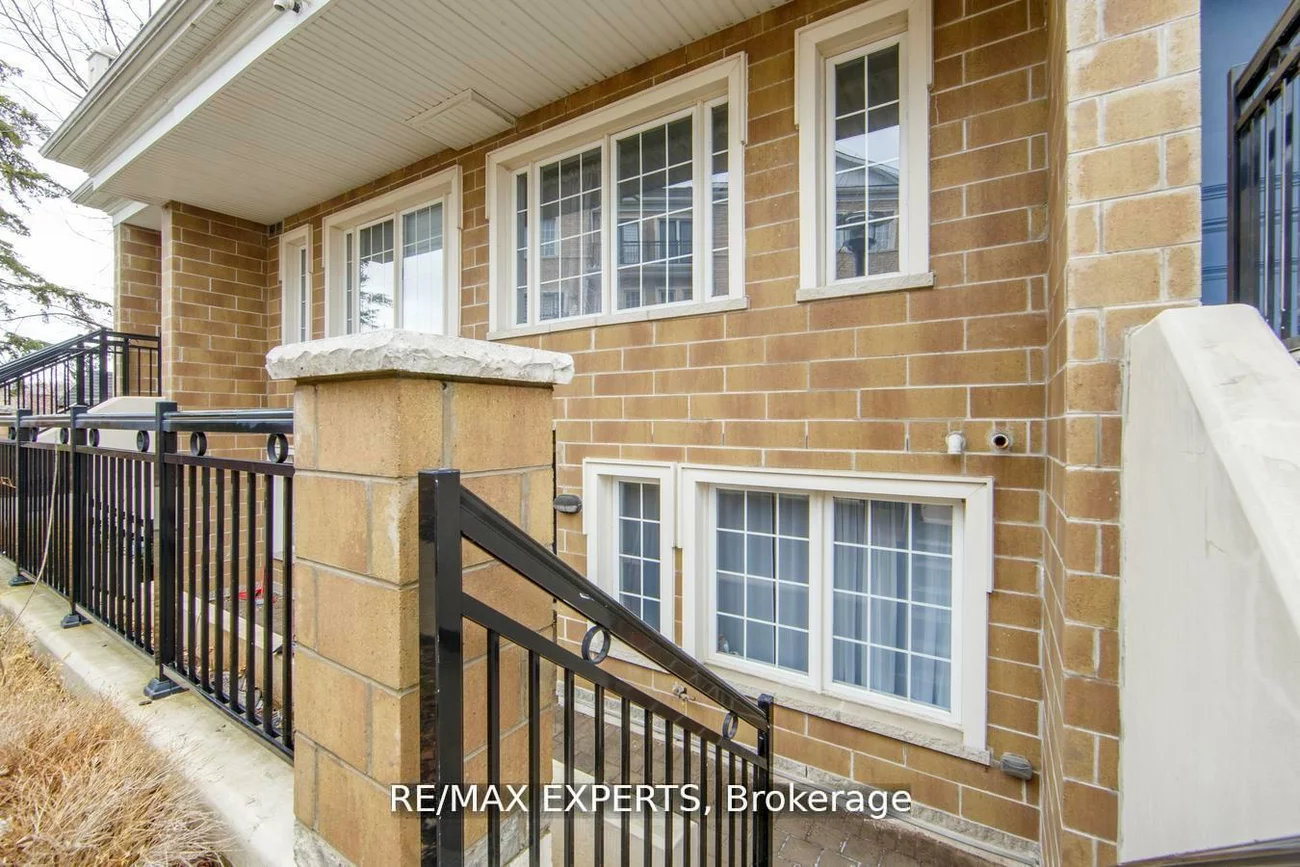26, Bruce, East Woodbridge, Vaughan