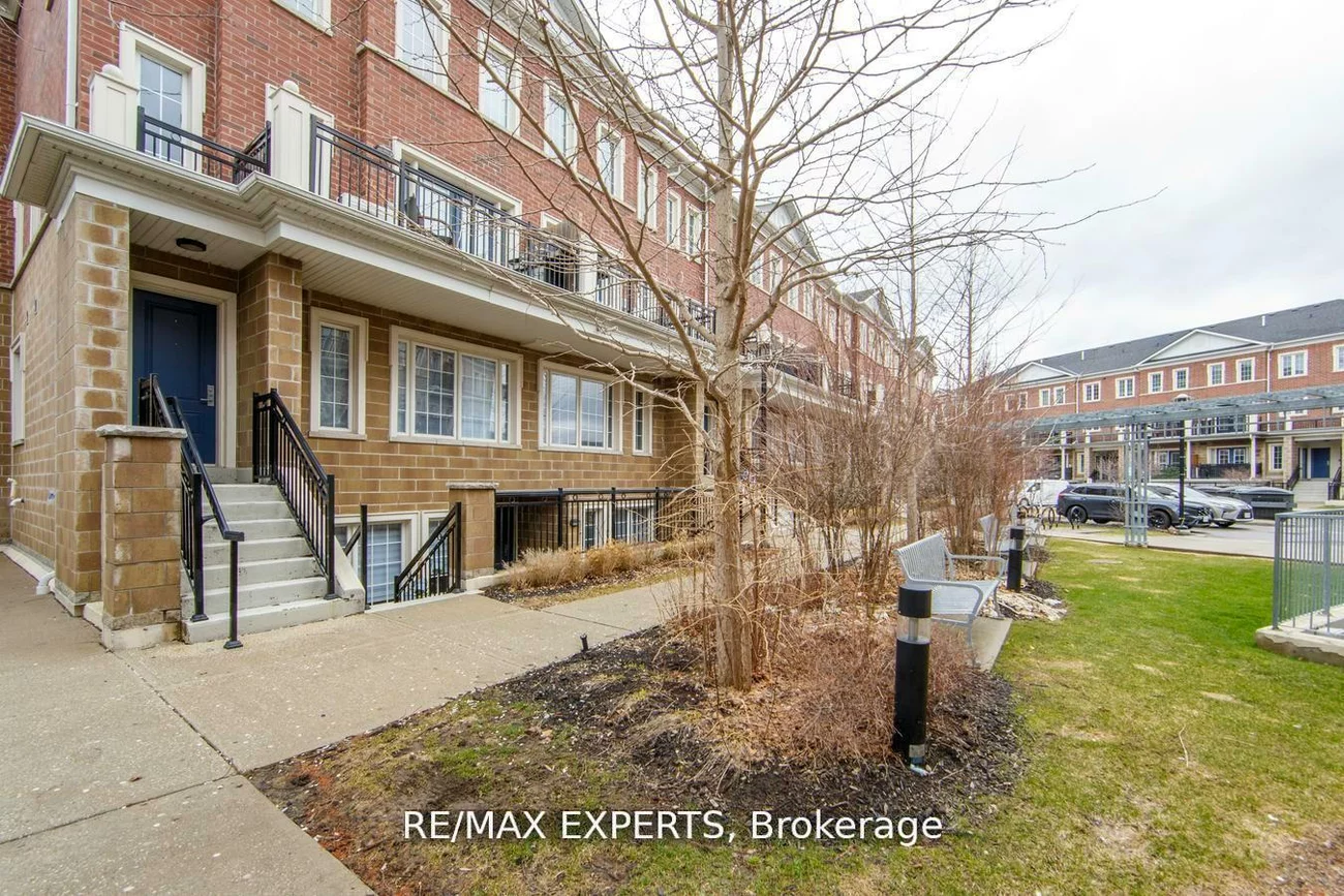26, Bruce, East Woodbridge, Vaughan