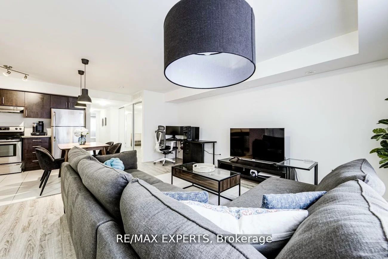 26, Bruce, East Woodbridge, Vaughan