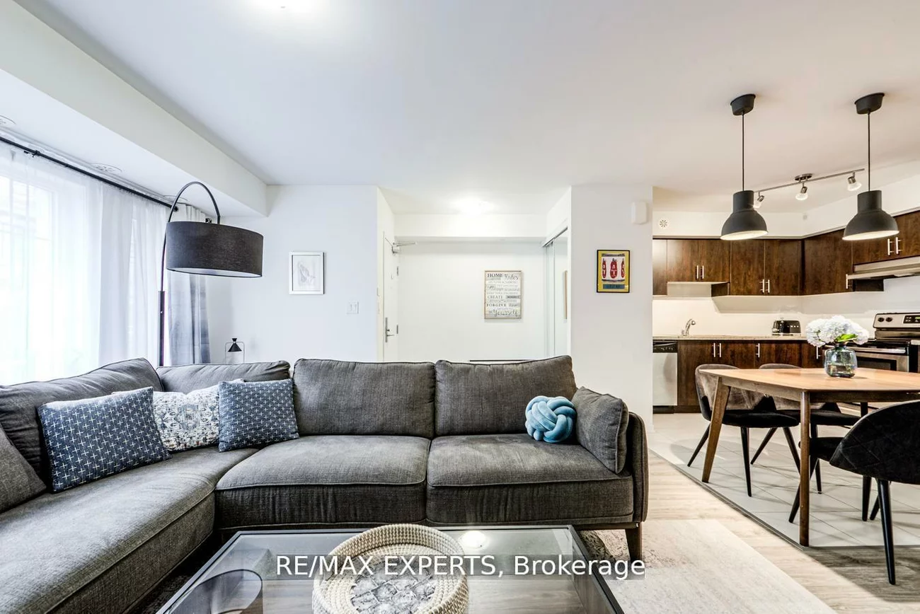 26, Bruce, East Woodbridge, Vaughan