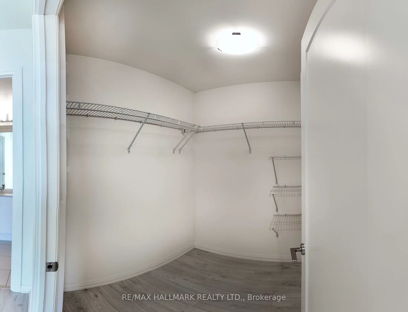 8960, Jane, Vellore Village, Vaughan