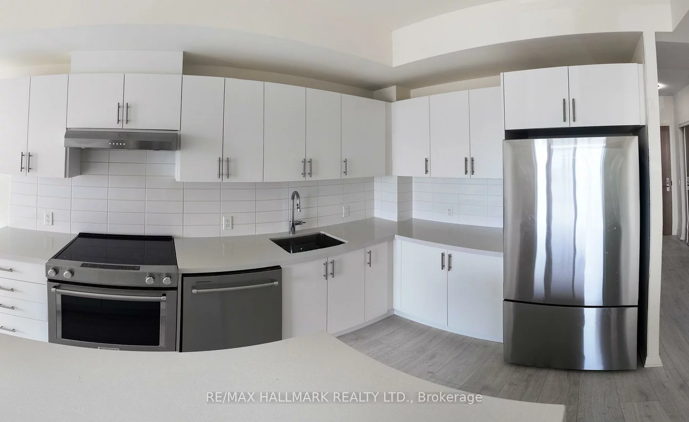 8960, Jane, Vellore Village, Vaughan