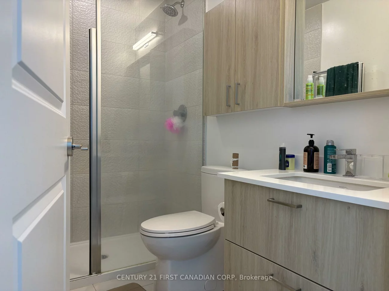 50, Upper Mall, Brownridge, Vaughan