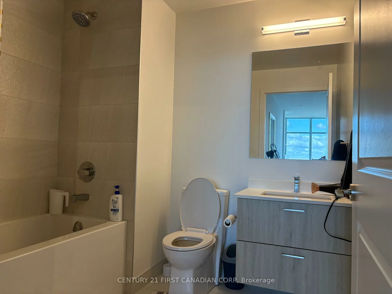50, Upper Mall, Brownridge, Vaughan