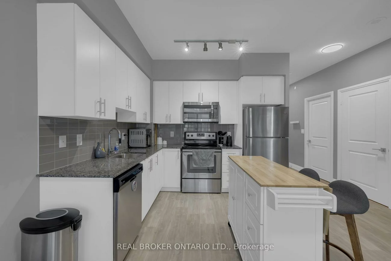 3600, Highway 7, Vaughan Corporate Centre, Vaughan