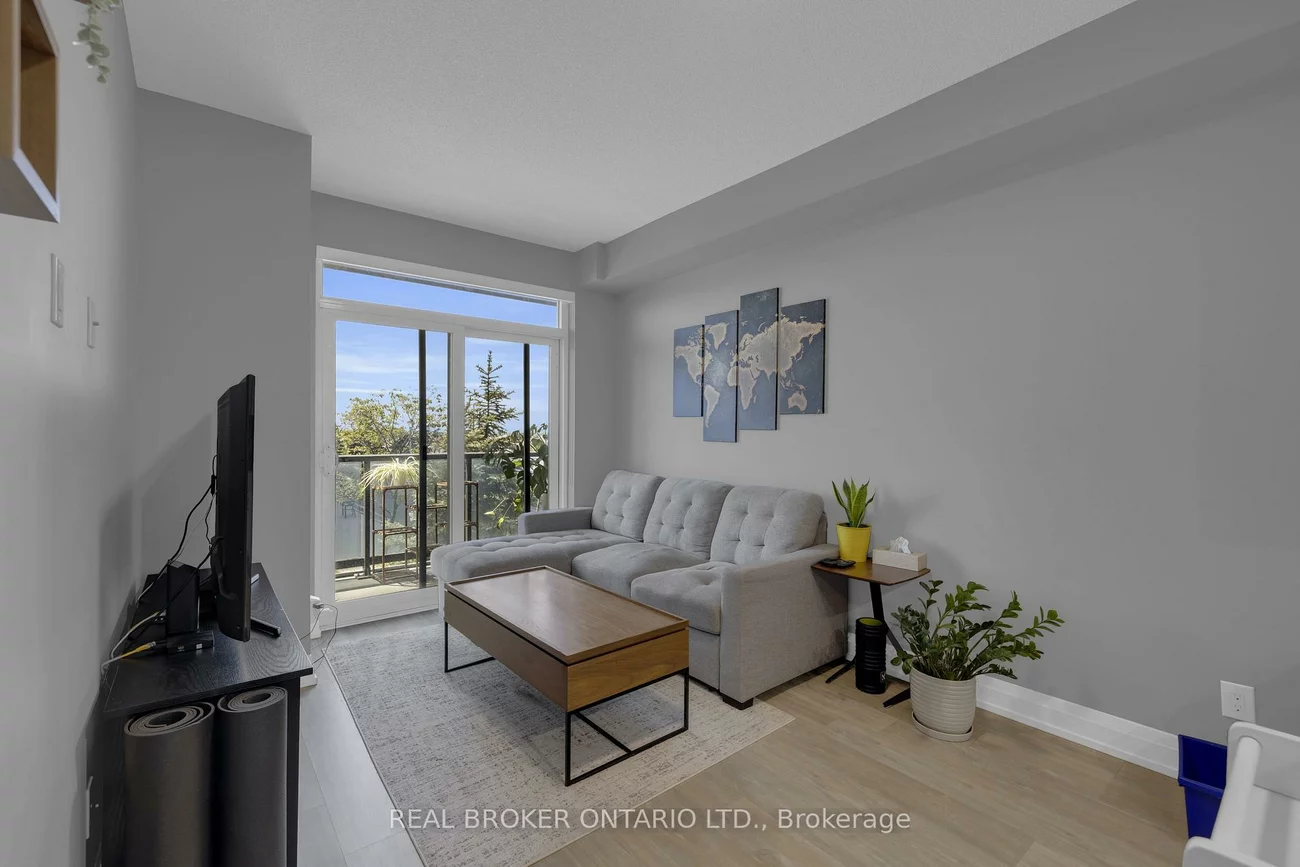 3600, Highway 7, Vaughan Corporate Centre, Vaughan
