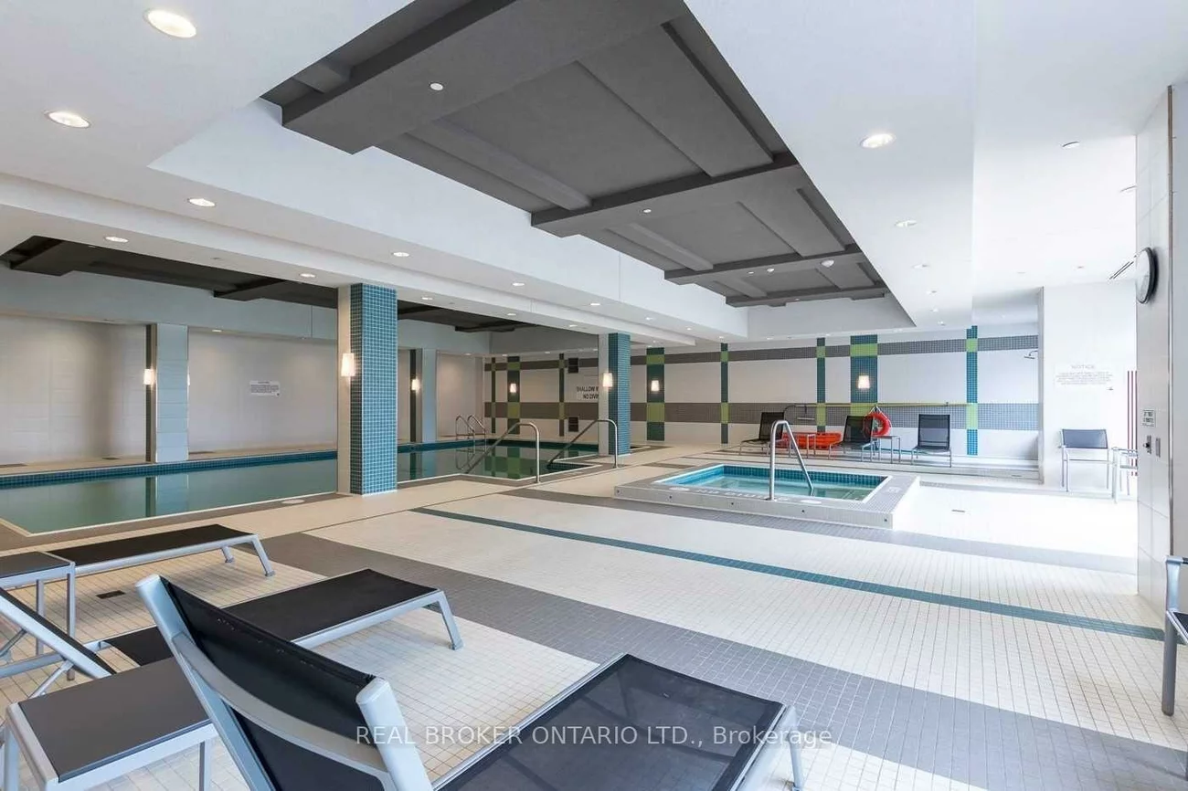 3600, Highway 7, Vaughan Corporate Centre, Vaughan