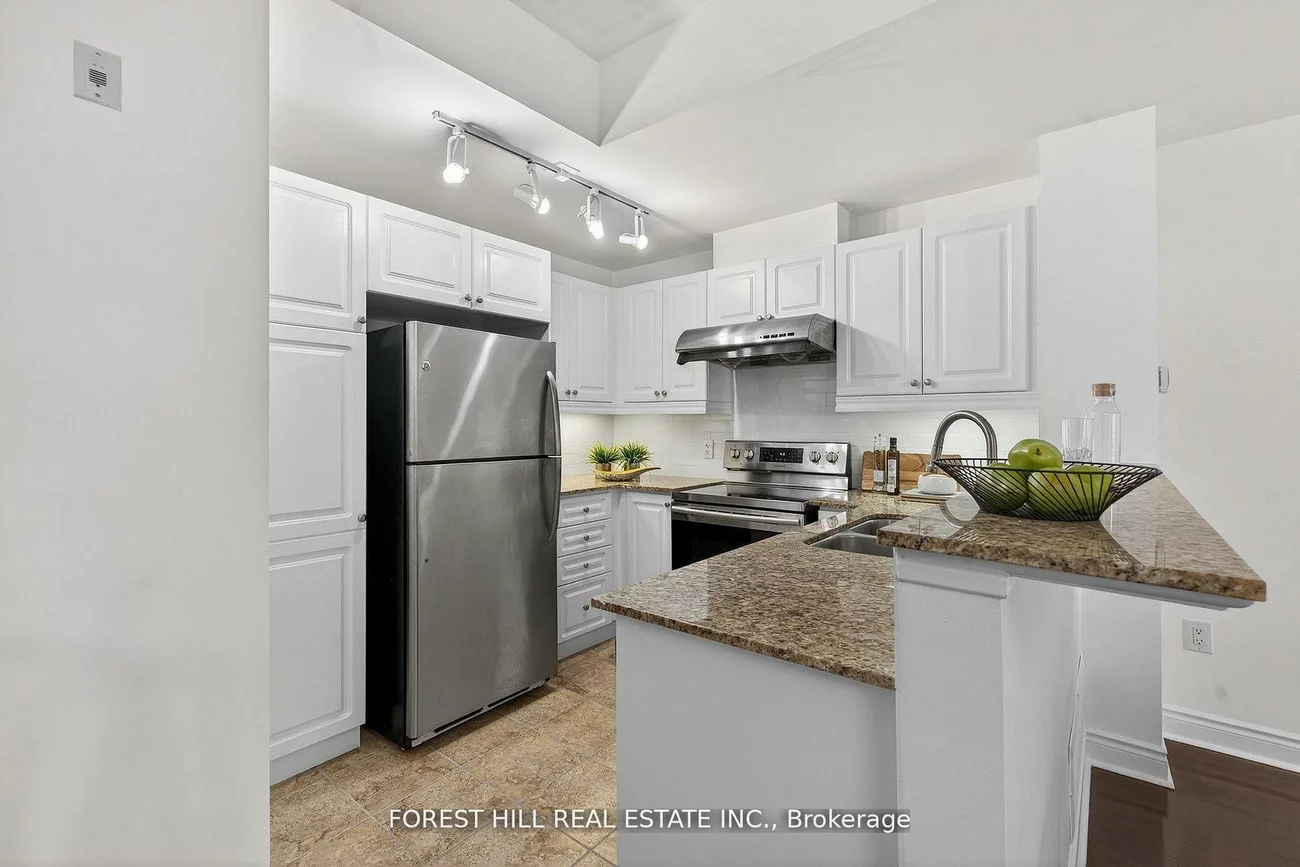 8, Brighton, Crestwood-Springfarm-Yorkhill, Vaughan