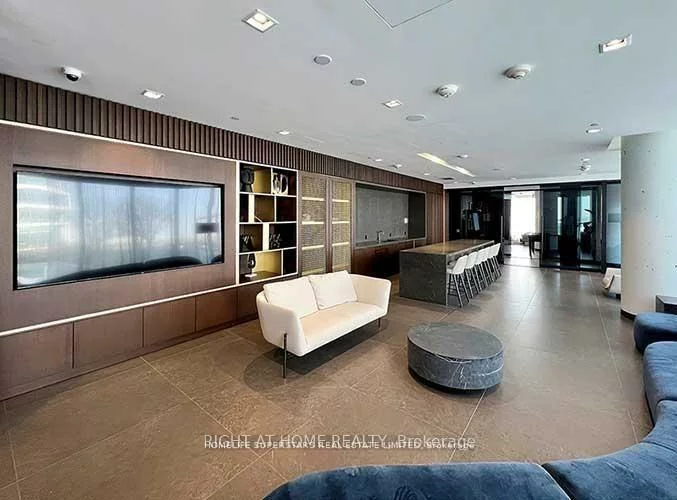 950, Portage, Vaughan Corporate Centre, Vaughan