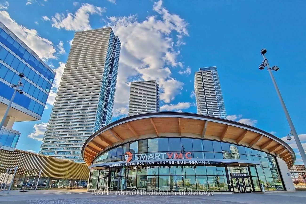 950, Portage, Vaughan Corporate Centre, Vaughan