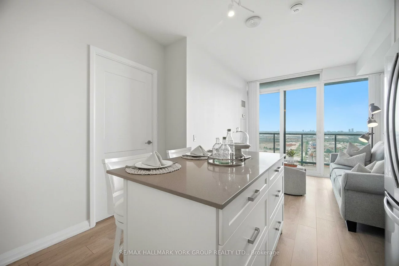 7895, Jane, Concord, Vaughan