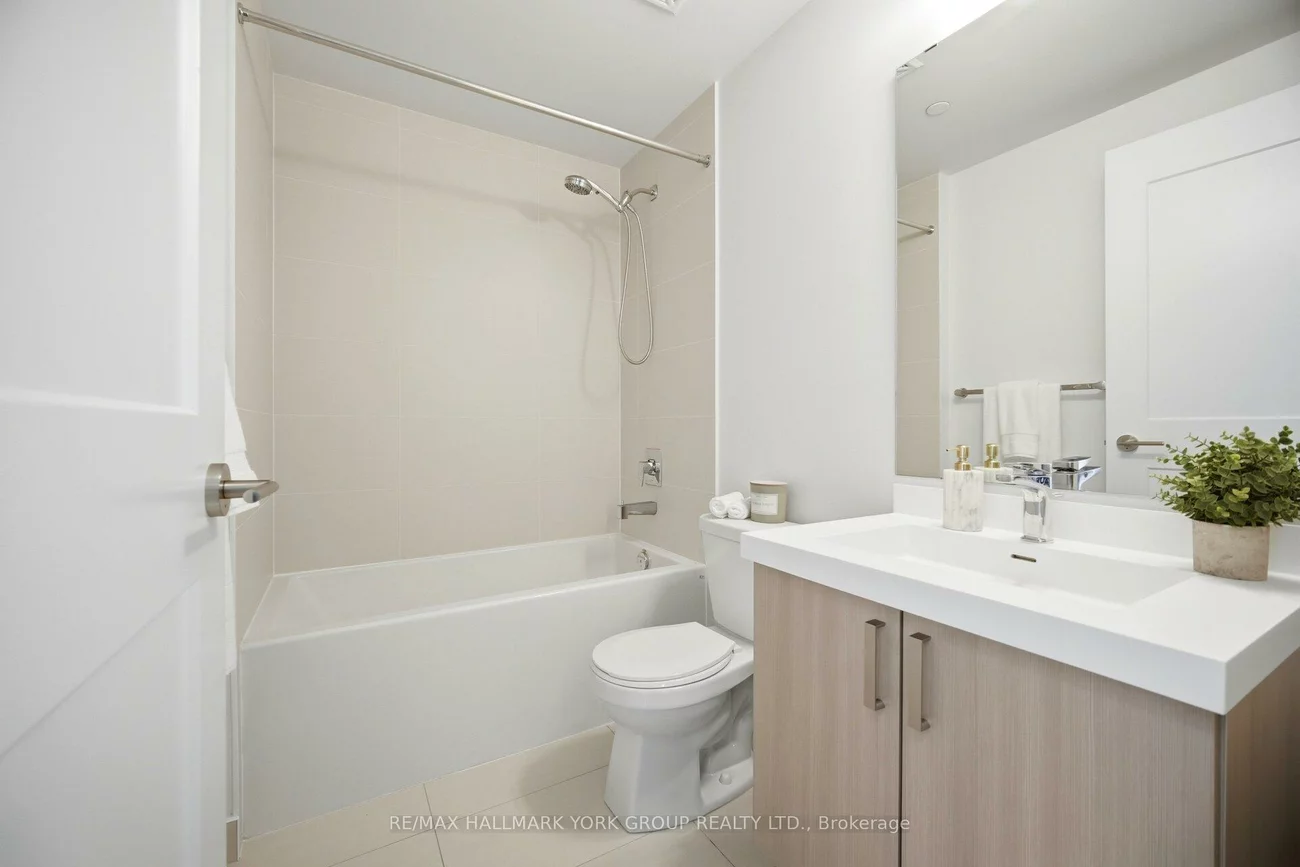 7895, Jane, Concord, Vaughan