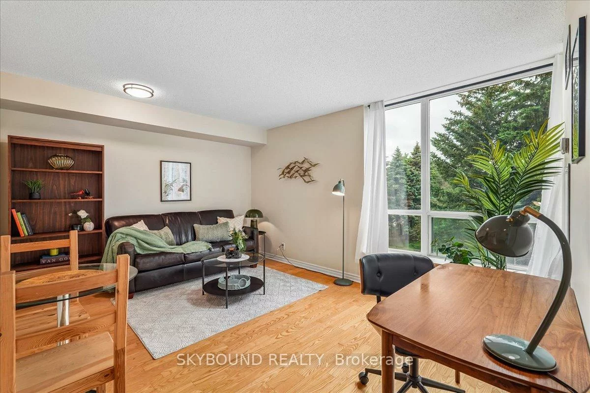 745, New Westminster, Brownridge, Vaughan