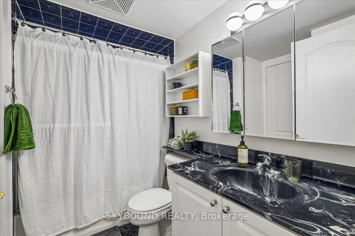 745, New Westminster, Brownridge, Vaughan