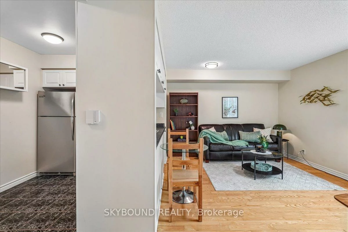 745, New Westminster, Brownridge, Vaughan