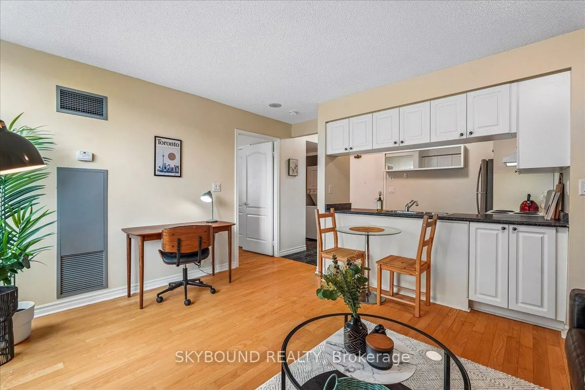 745, New Westminster, Brownridge, Vaughan