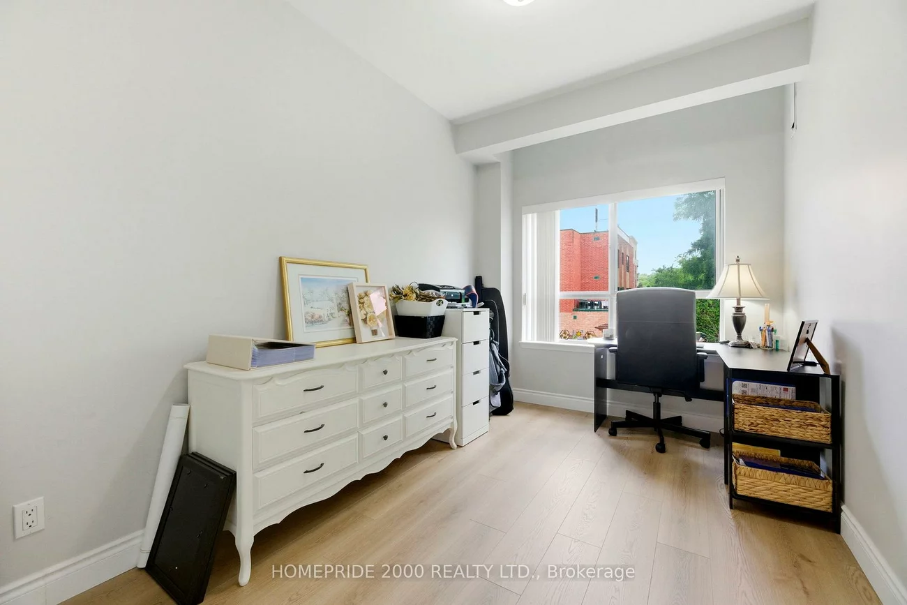 33, Wallace, West Woodbridge, Vaughan