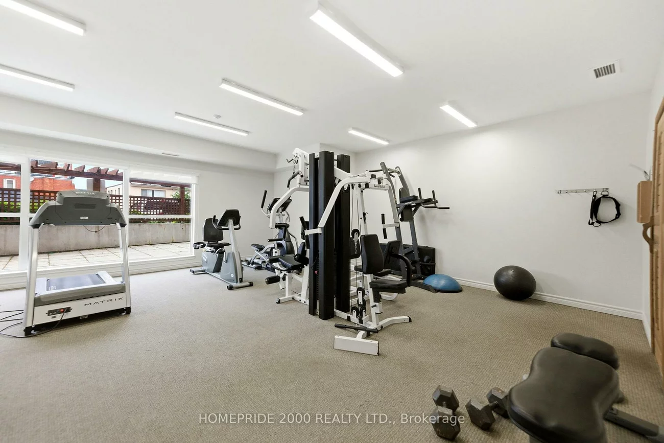 33, Wallace, West Woodbridge, Vaughan