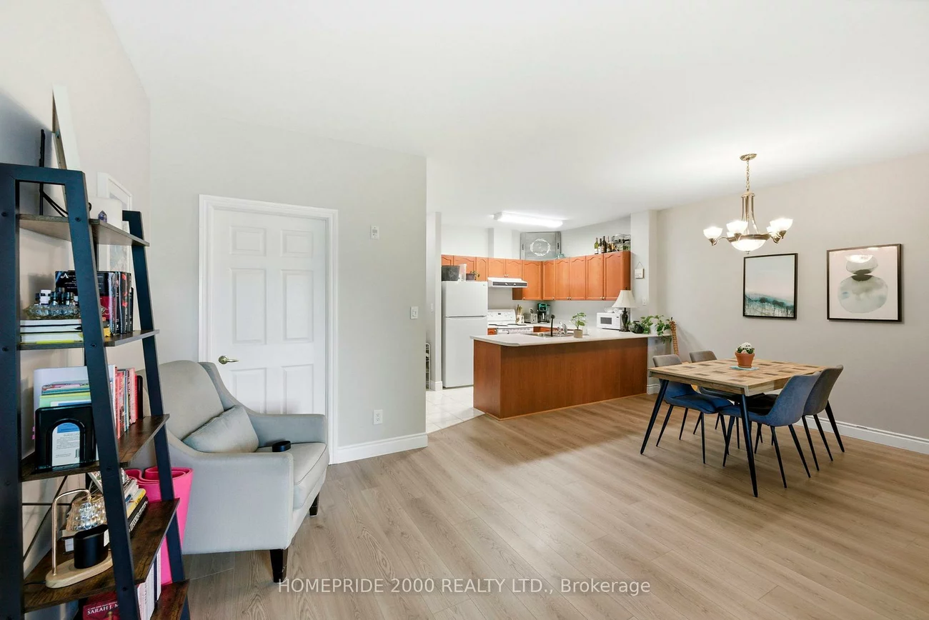 33, Wallace, West Woodbridge, Vaughan