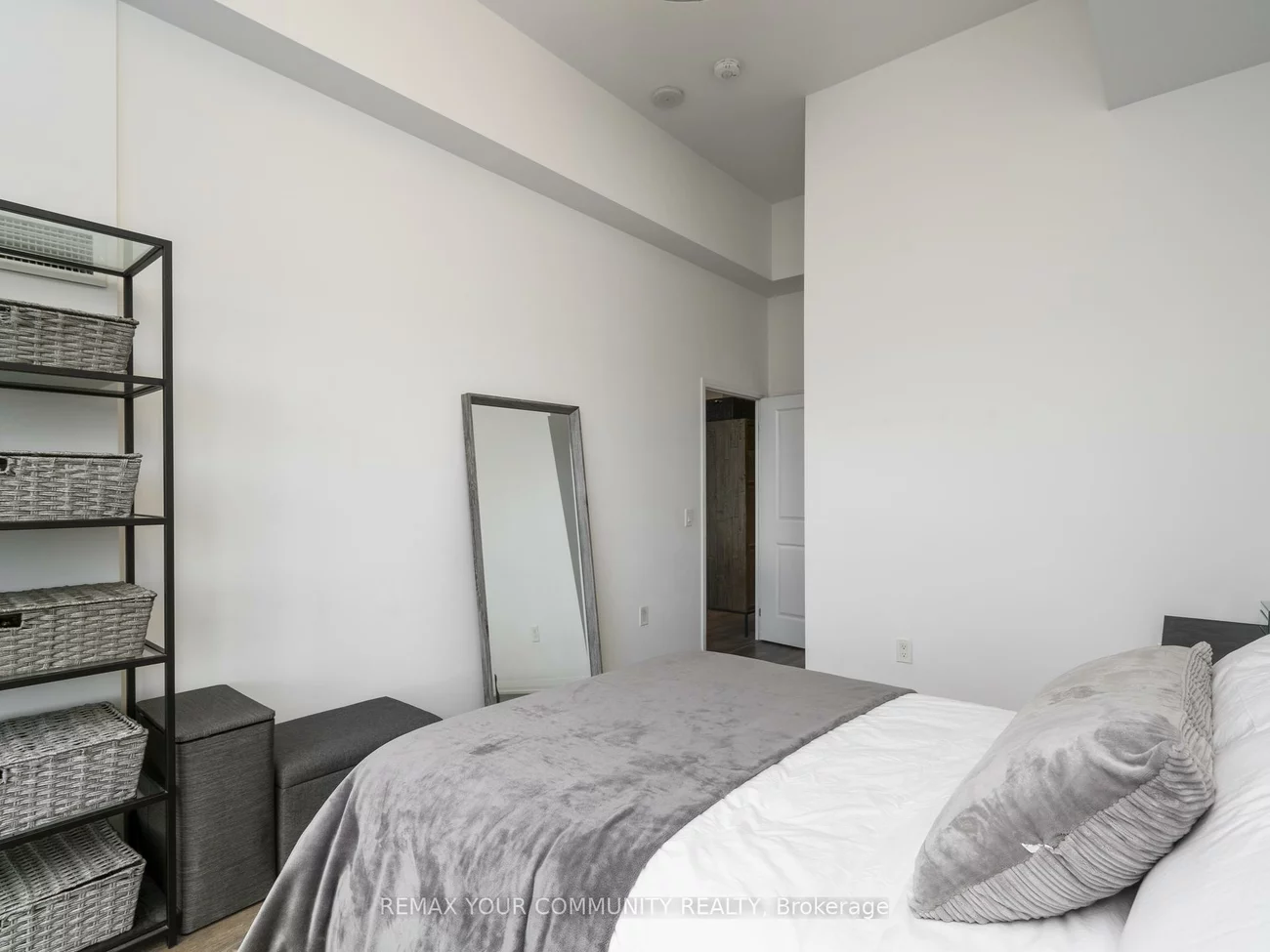 99, Eagle Rock, Rural Vaughan, Vaughan