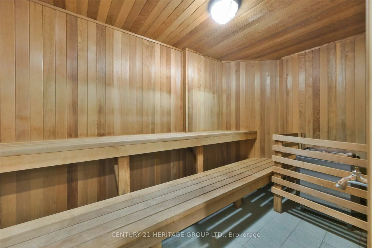 7250, Yonge, Crestwood-Springfarm-Yorkhill, Vaughan