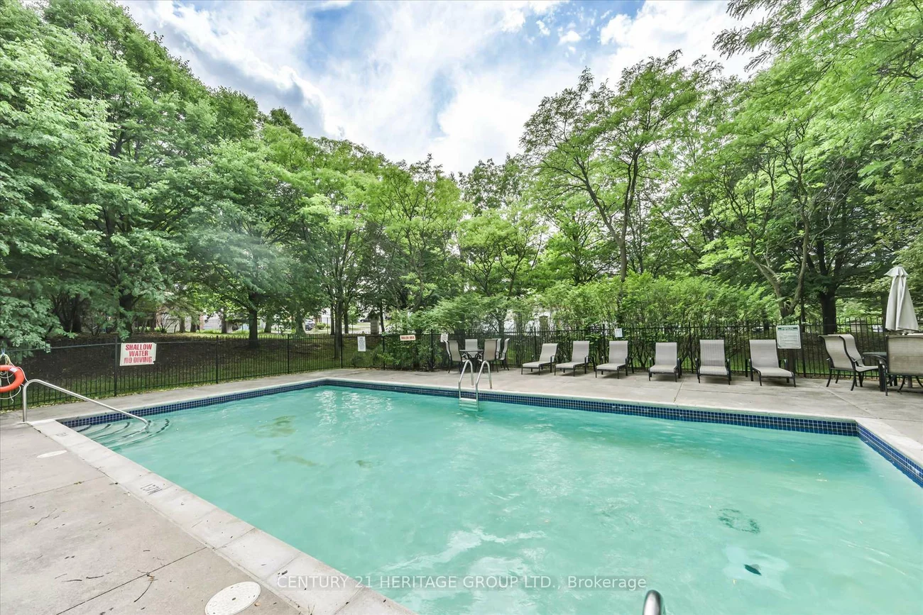 7250, Yonge, Crestwood-Springfarm-Yorkhill, Vaughan