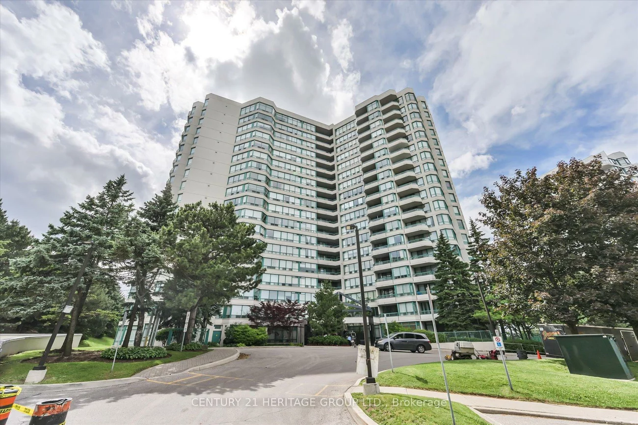 7250, Yonge, Crestwood-Springfarm-Yorkhill, Vaughan