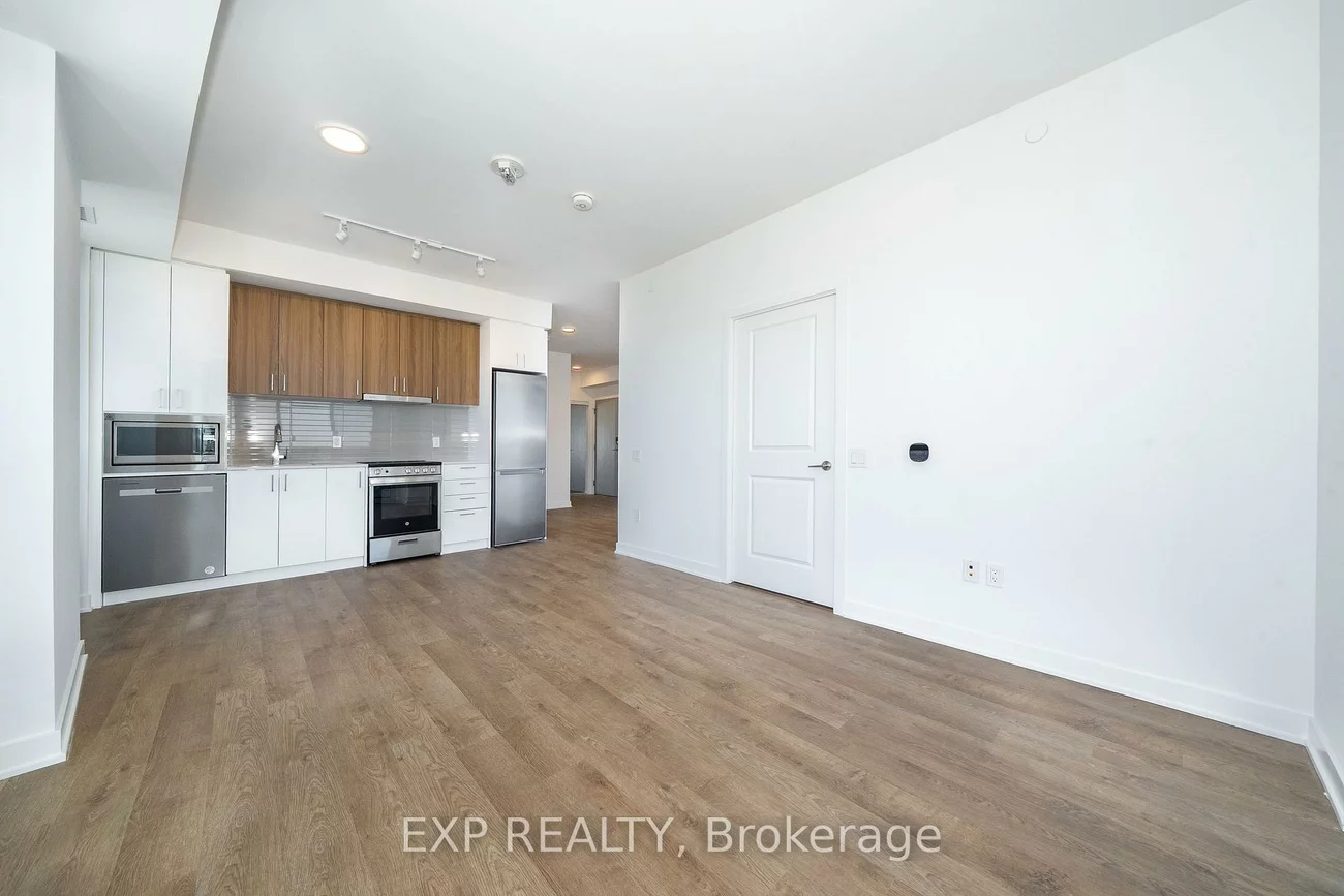 30, Upper Mall, Brownridge, Vaughan