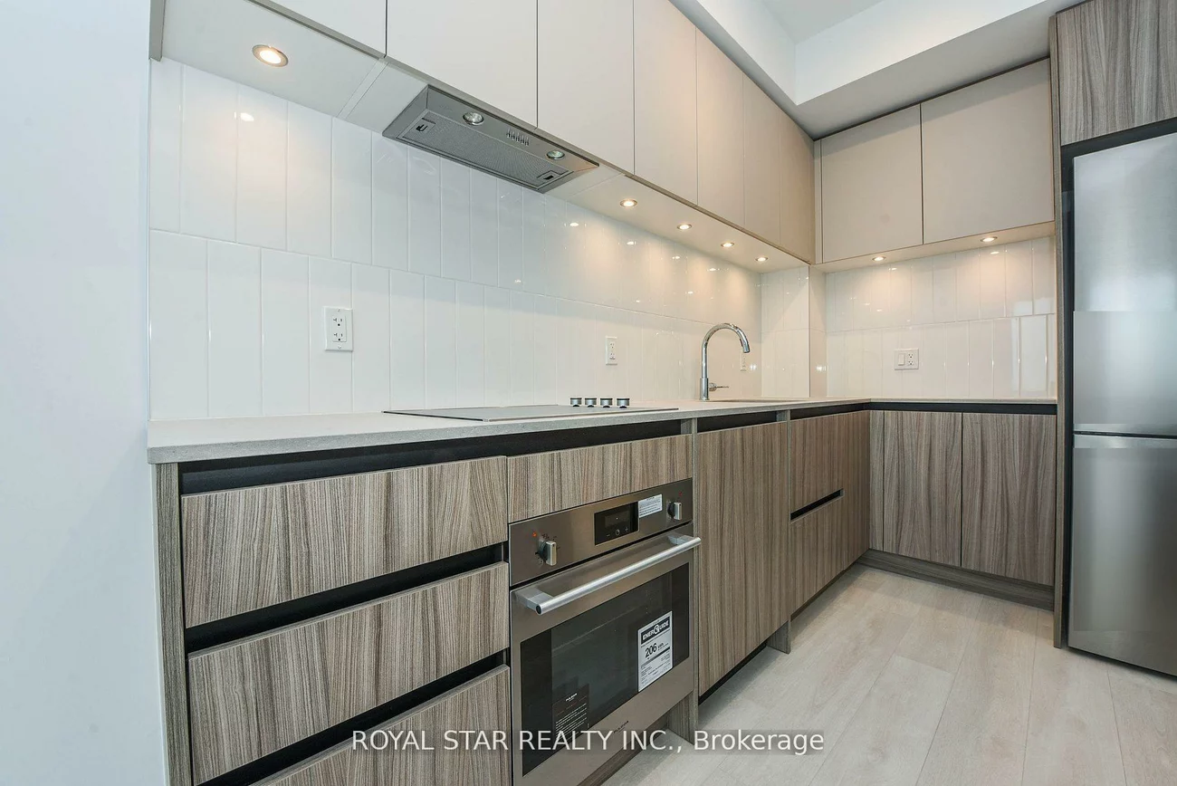 7950, Bathurst, Beverley Glen, Vaughan