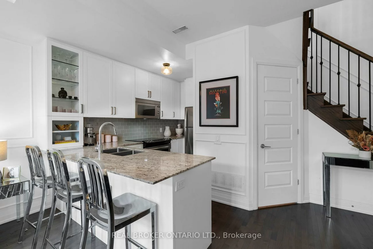 8167, Kipling, West Woodbridge, Vaughan