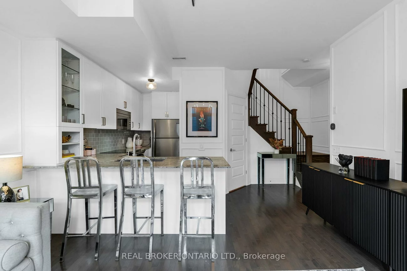 8167, Kipling, West Woodbridge, Vaughan