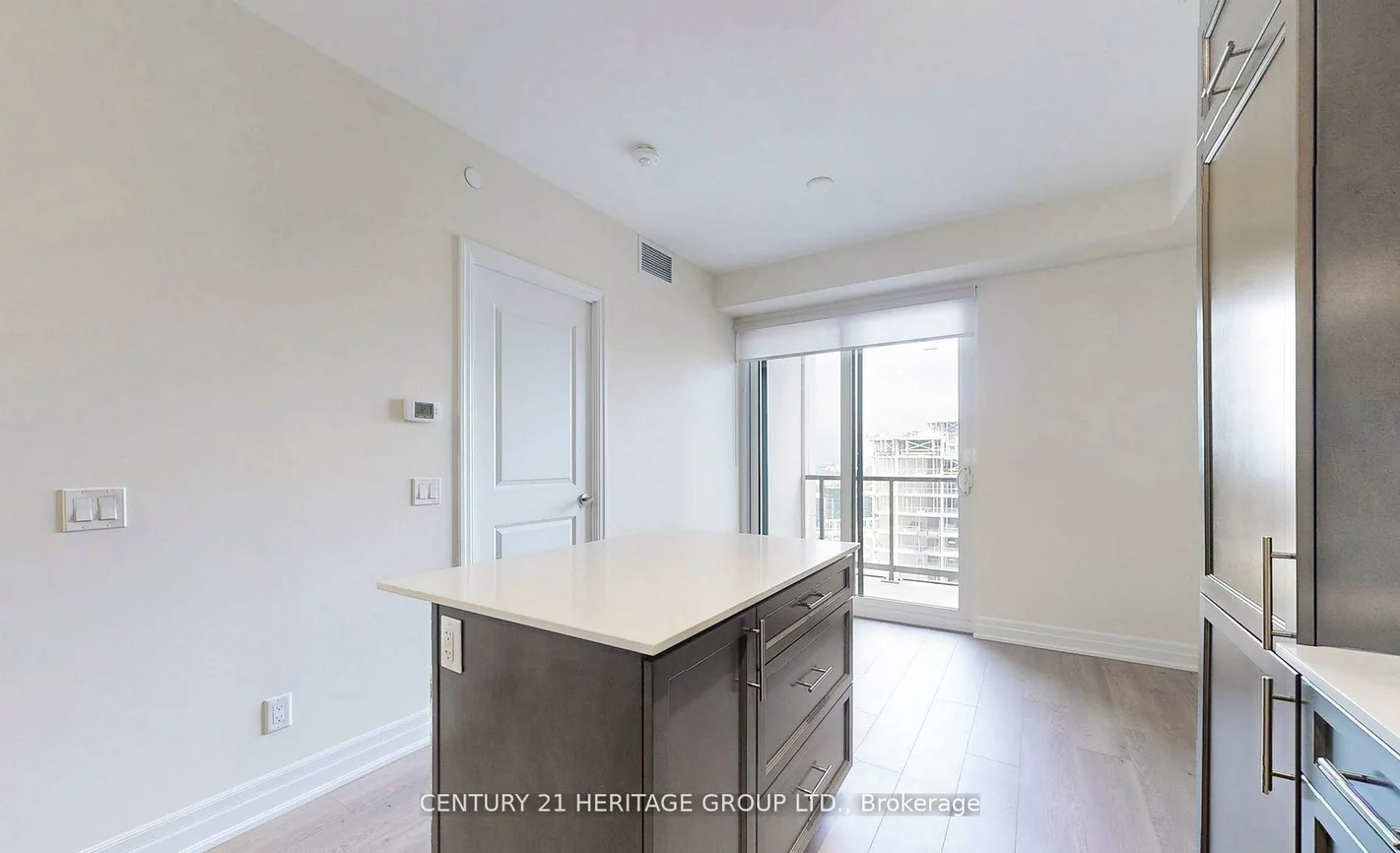 9085, Jane, Concord, Vaughan